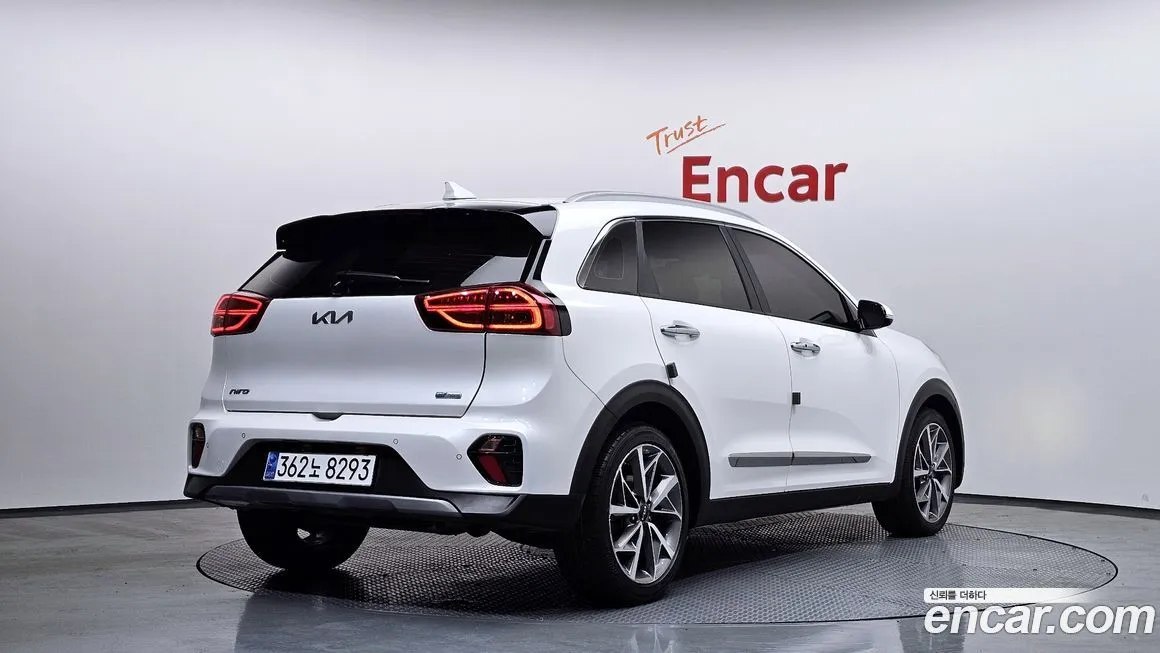 Kia Niro — фото 2