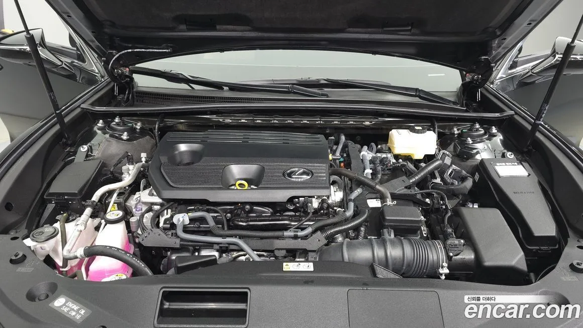 Lexus ES 2025 из KR, фото 6