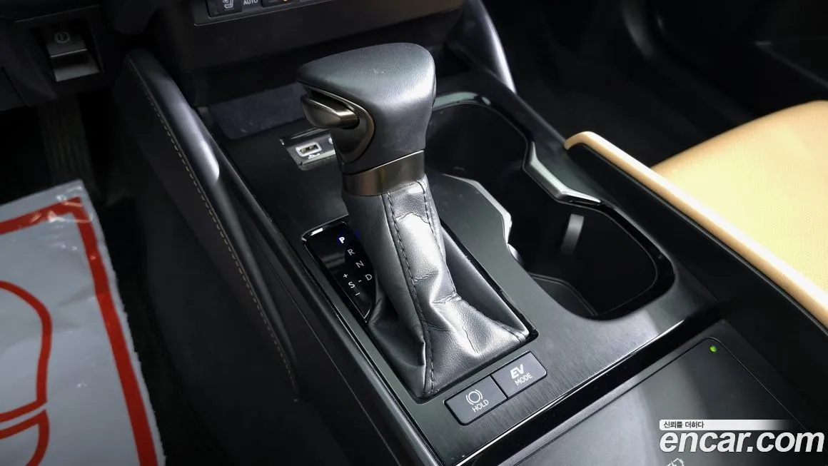Lexus ES 2025 из KR, фото 9