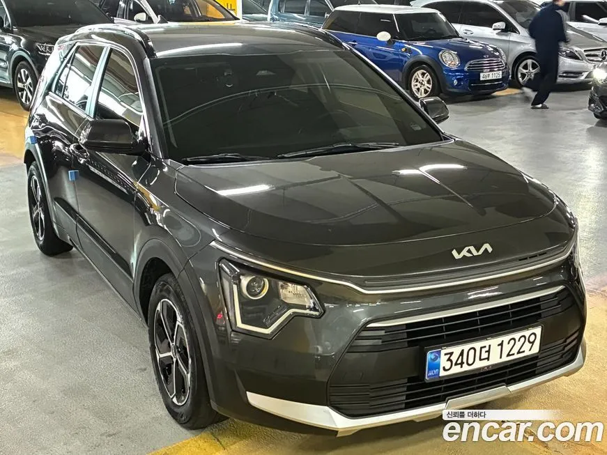 Kia Niro 2022 из KR, фото 2