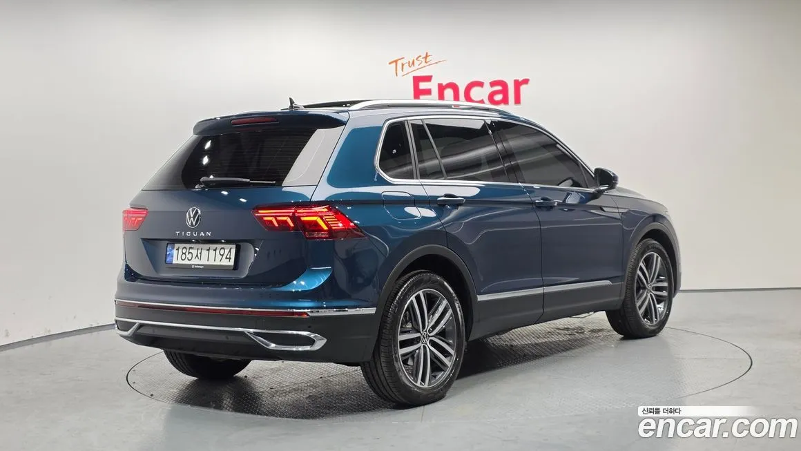 Volkswagen Tiguan — фото 2
