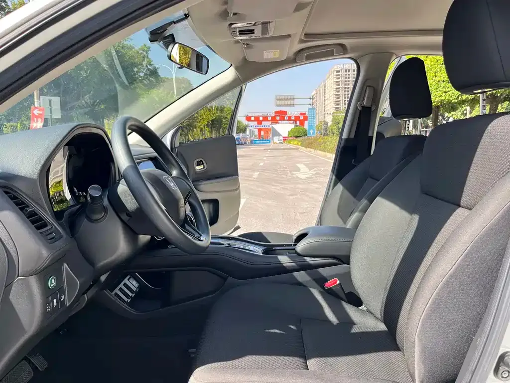 Honda Vezel 2021 из CN, фото 4