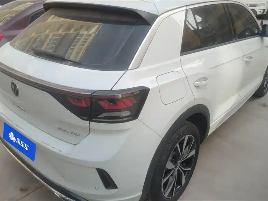 Volkswagen T-Roc 2023 из CN, фото 3