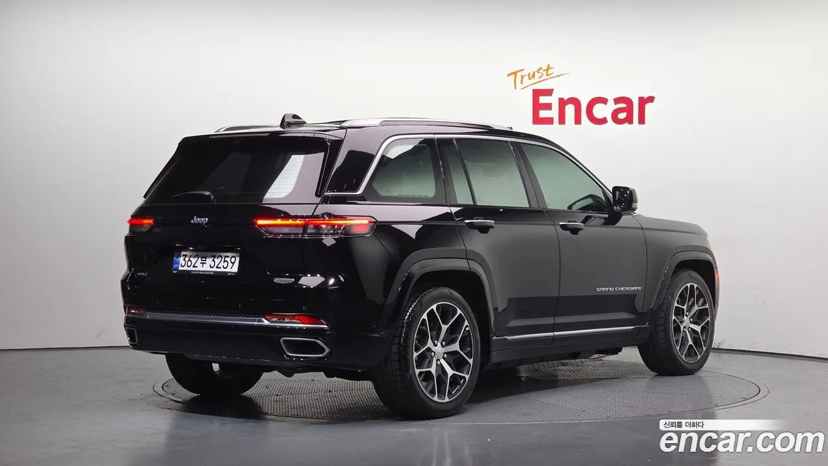 Jeep Cherokee 2023 из KR, фото 2