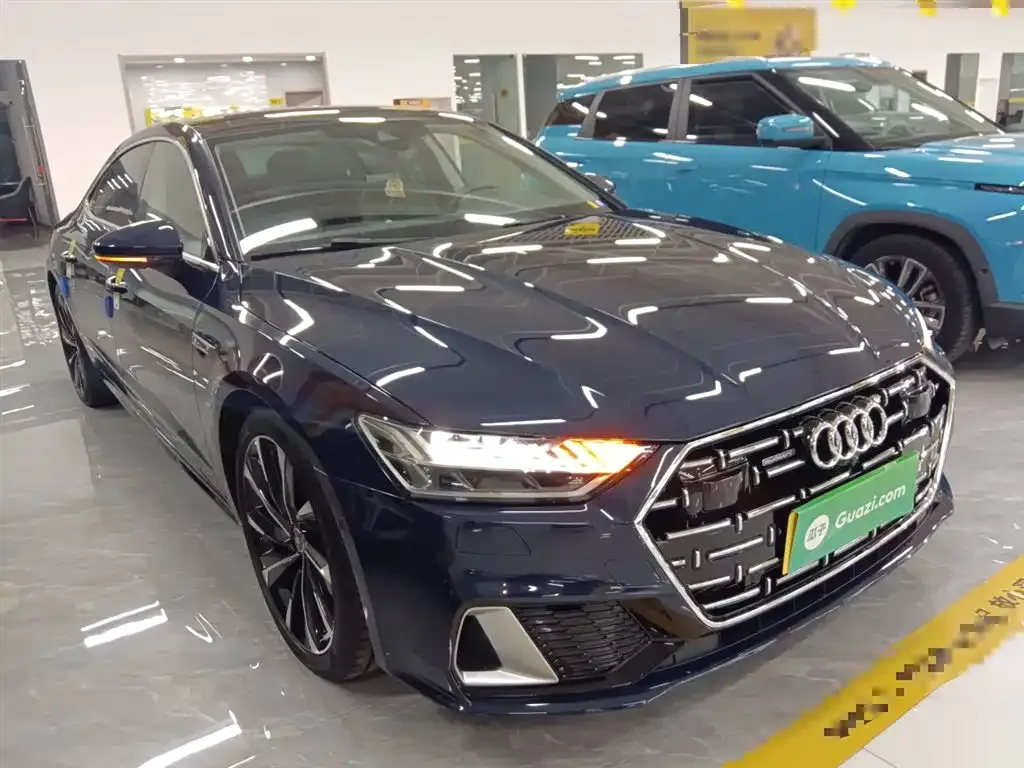Audi A7L 2021 из CN, фото 4