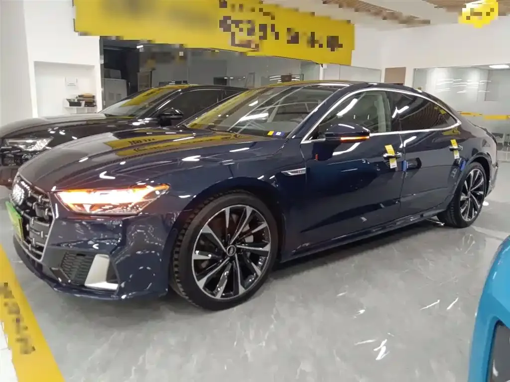 Audi A7L 2021 из CN, фото 5