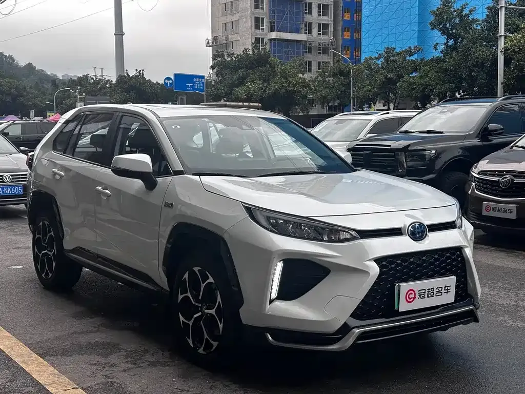 Toyota Wildlander New Energy 2021 из CN, фото 2