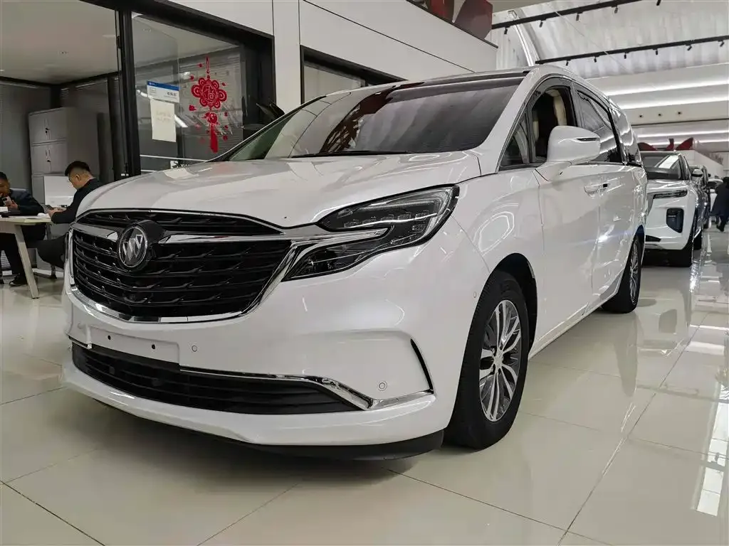 Buick GL8 2021 из CN, фото 1