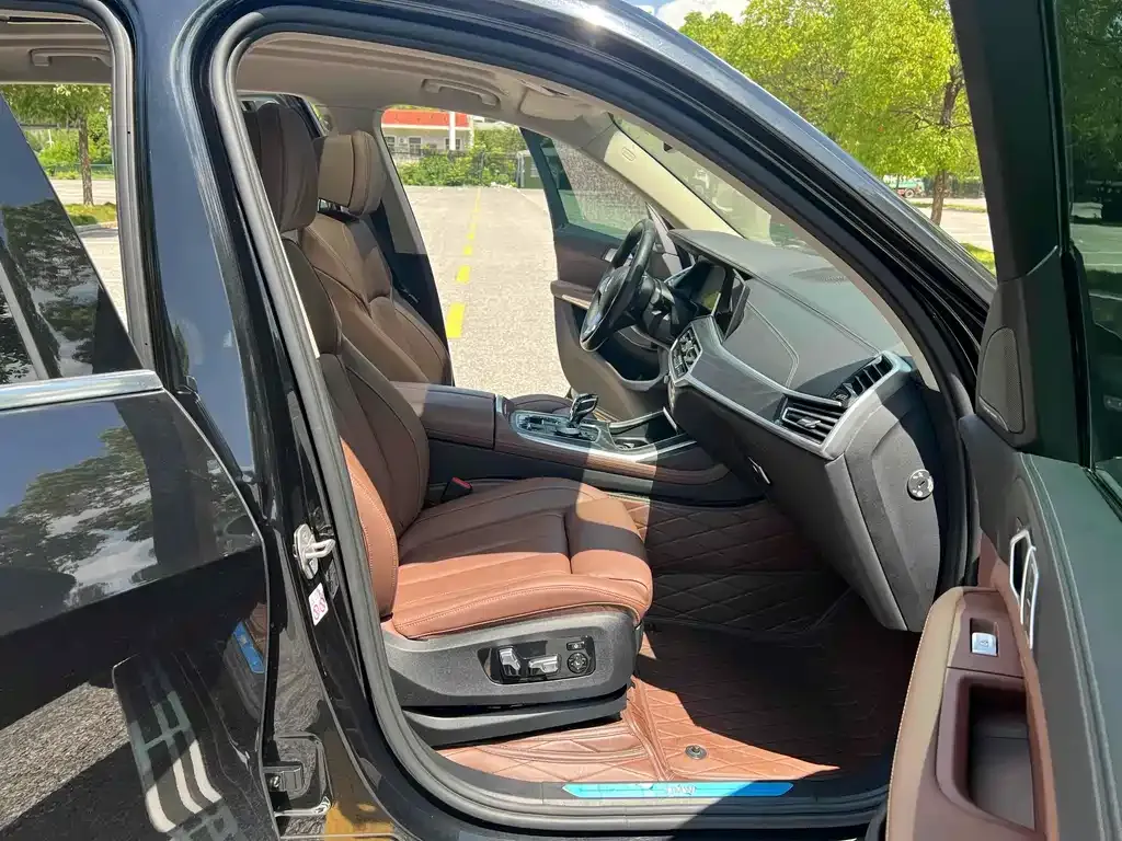 BMW X7 2022 из CN, фото 8