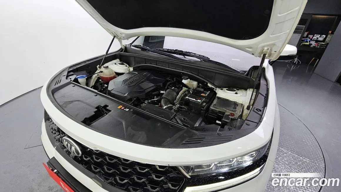 Kia Sorento — фото 6