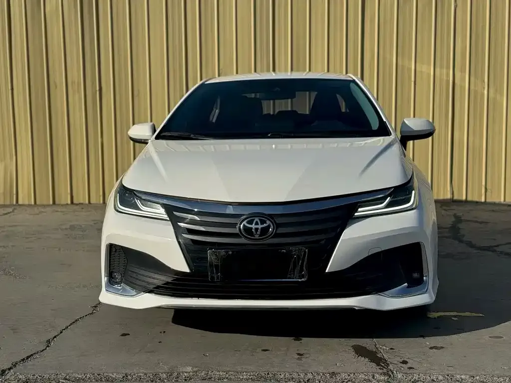 Toyota Allion — фото 2