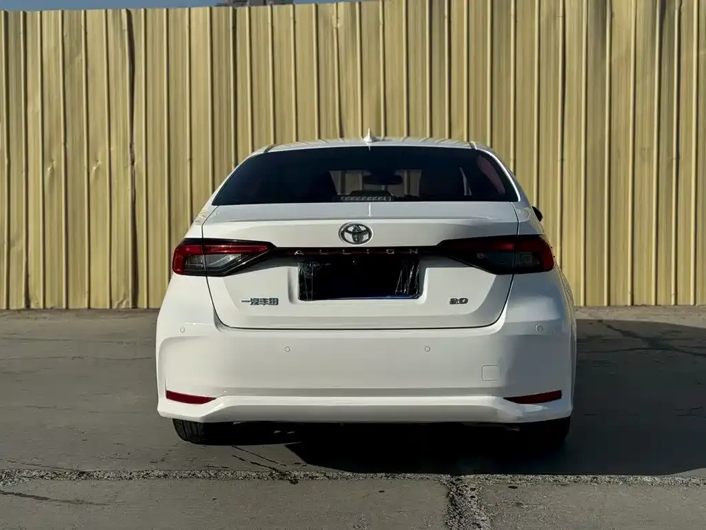Toyota Allion — фото 8