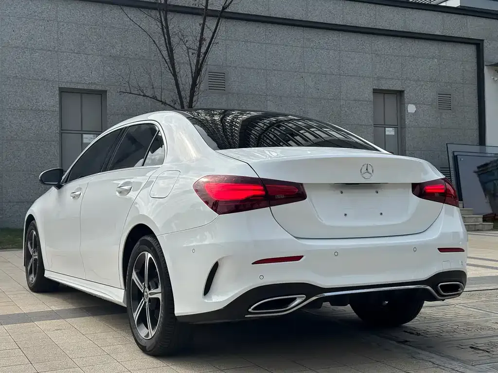 Mercedes-Benz A-Class 2023 из CN, фото 7