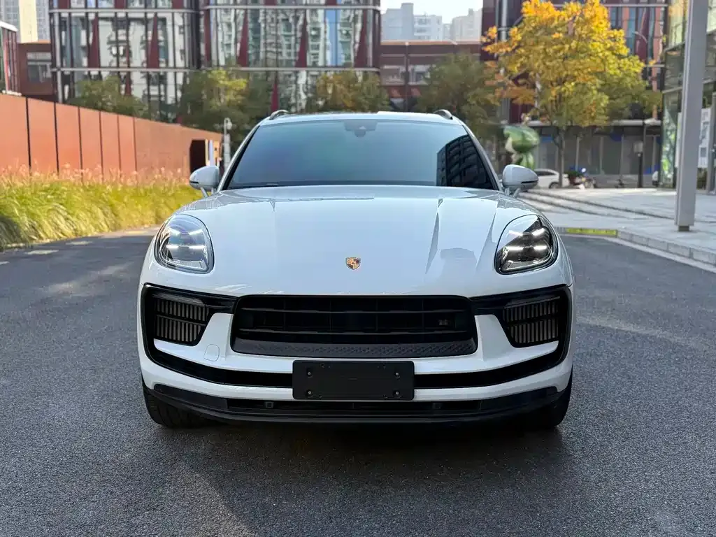 Porsche Macan 2024 из CN, фото 2