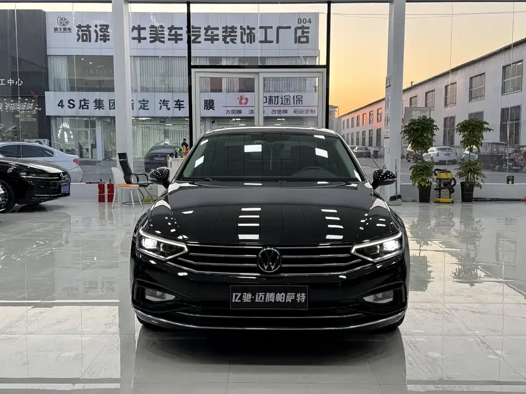 Volkswagen Magotan 2022 из CN, фото 2