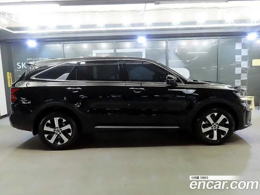 Kia Sorento — фото 3