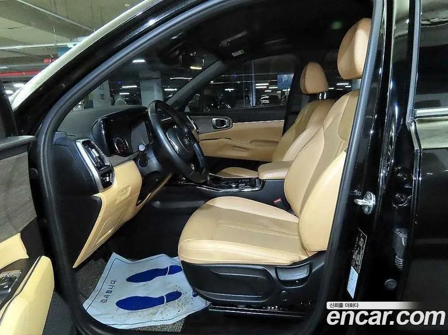 Kia Sorento — фото 6