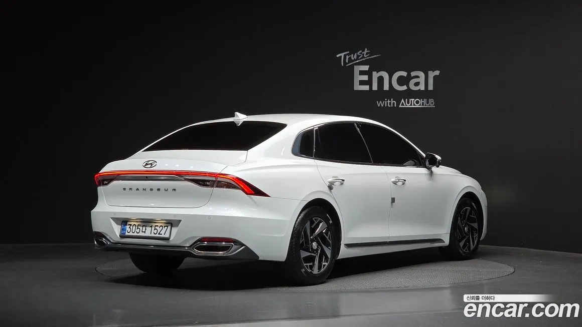 Hyundai Grandeur 2022 из KR, фото 2