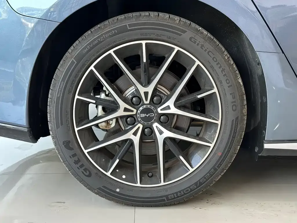 BYD Seal 07 DM-i 2024 из CN, фото 10