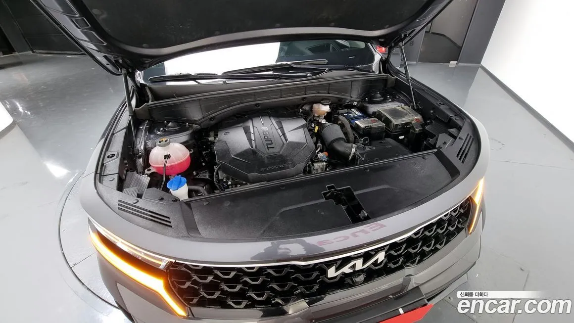 Kia Sorento — фото 6
