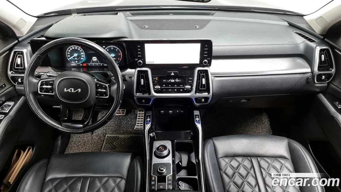 Kia Sorento — фото 7