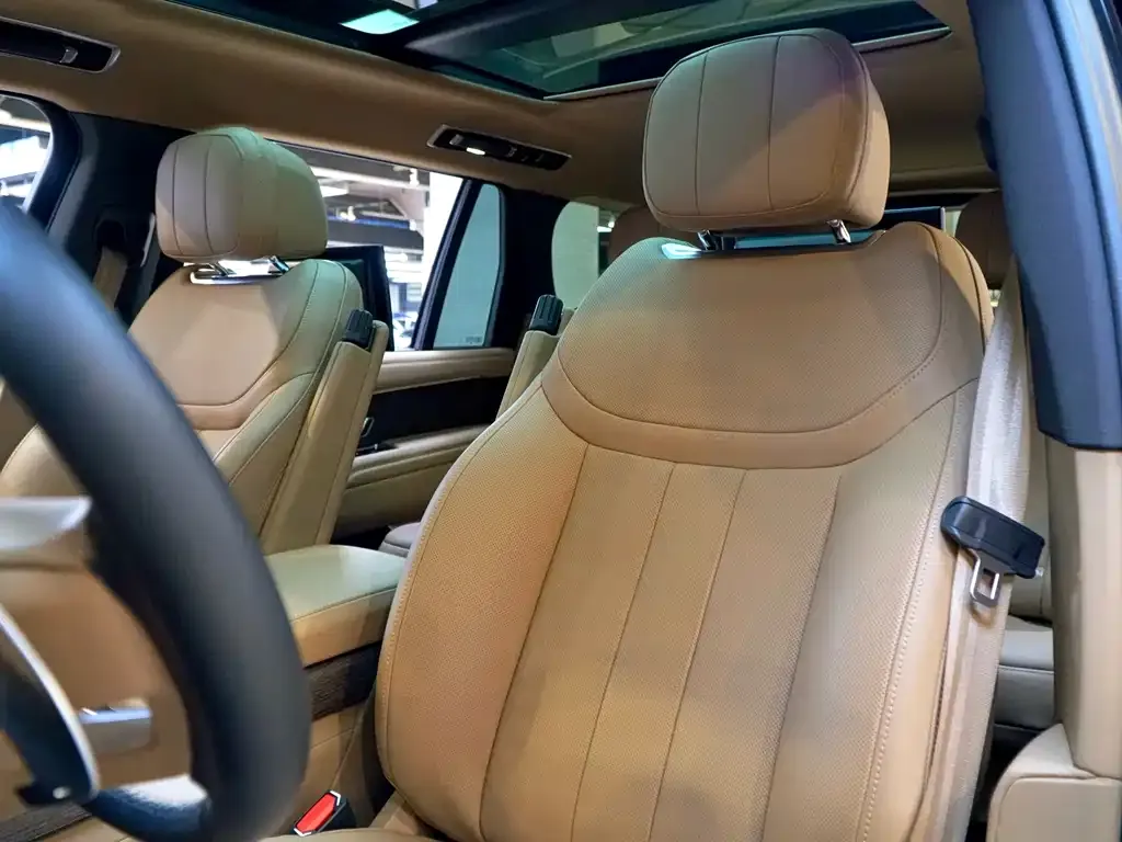 Land Rover Range Rover 2023 из CN, фото 7