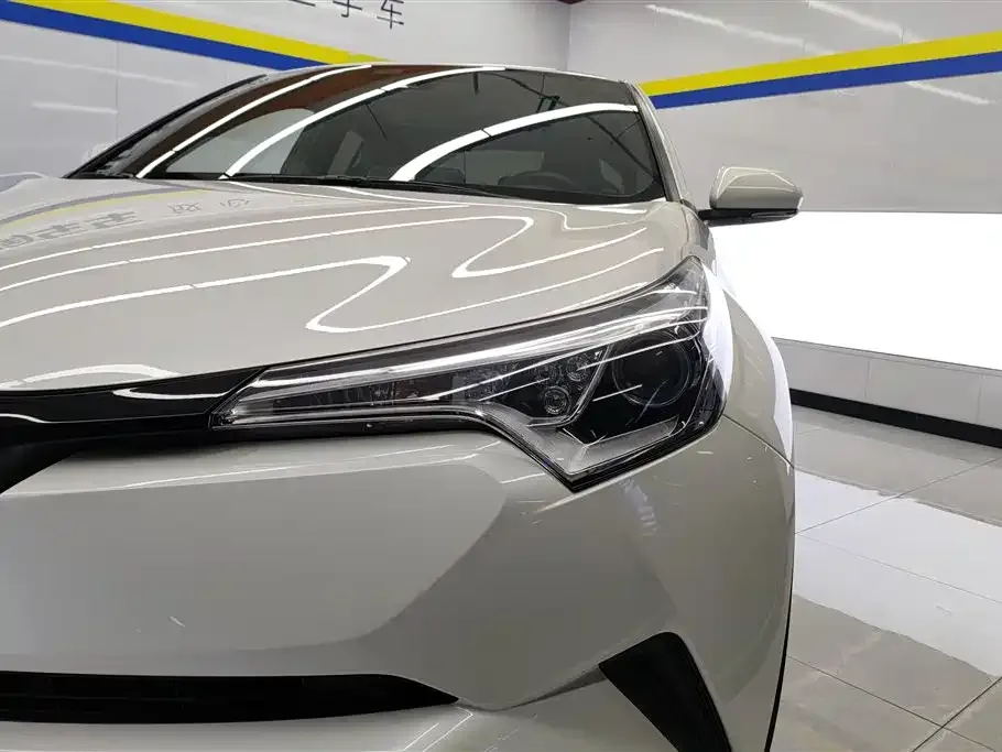 Toyota C-HR 2021 из CN, фото 5