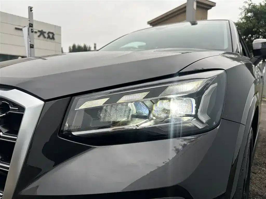 Audi Q2L 2023 из CN, фото 6