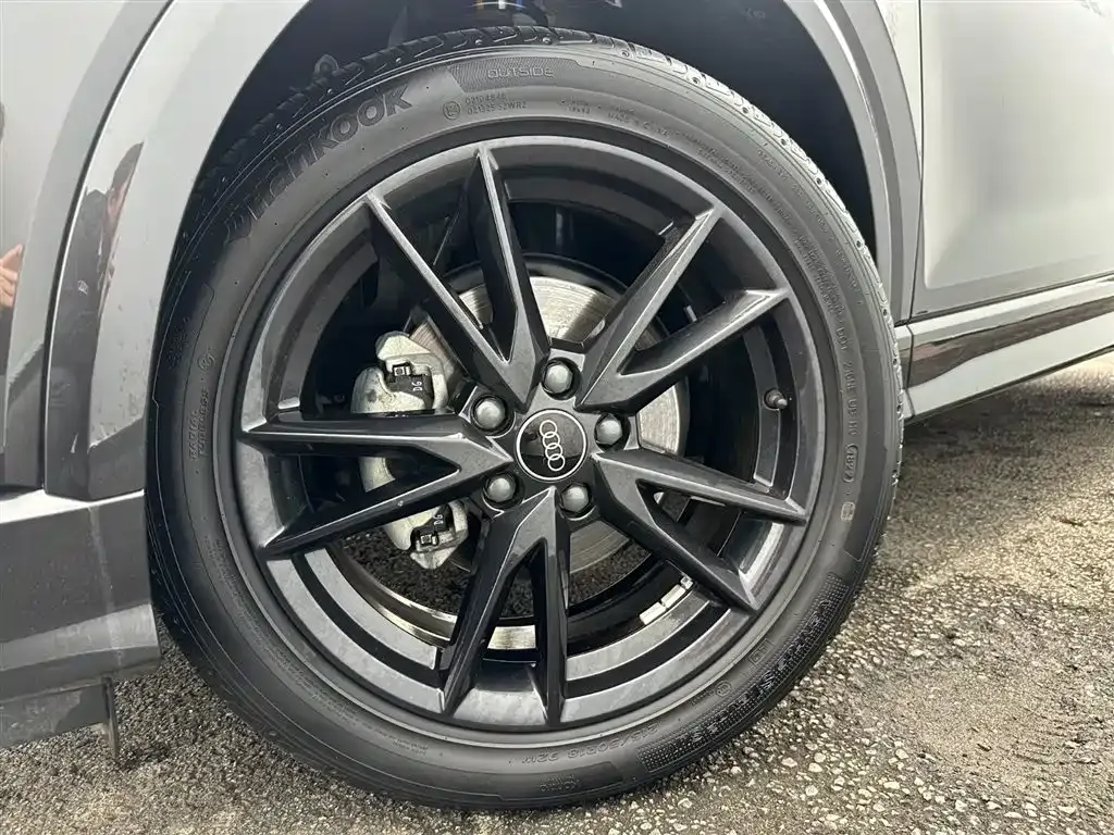 Audi Q2L 2023 из CN, фото 7