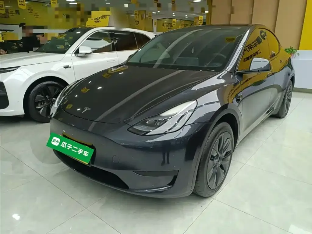 Tesla Model Y 2024 из CN, фото 2