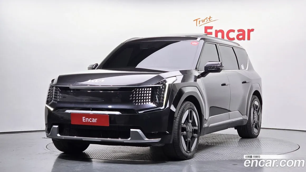 Kia EV9 2024 из KR, фото 1
