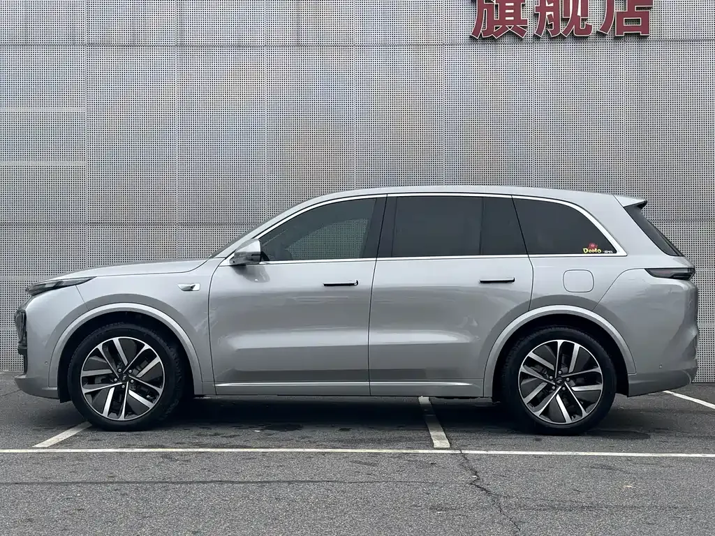 Li Auto L8 2023 из CN, фото 7