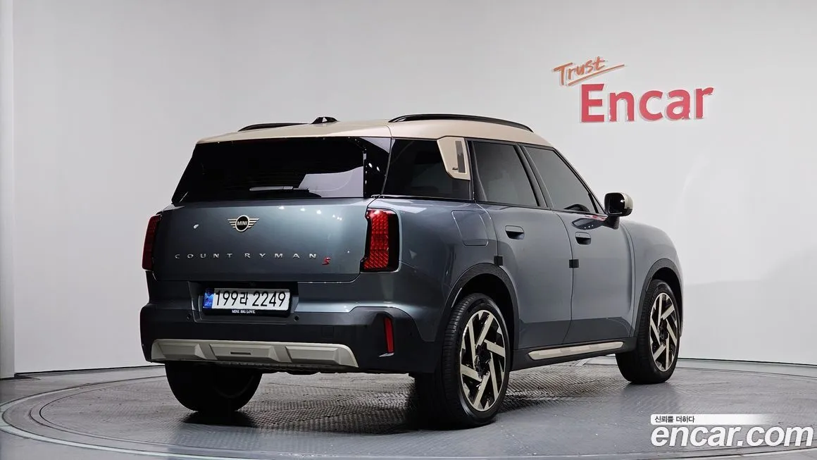 Mini Countryman 2024 из KR, фото 2