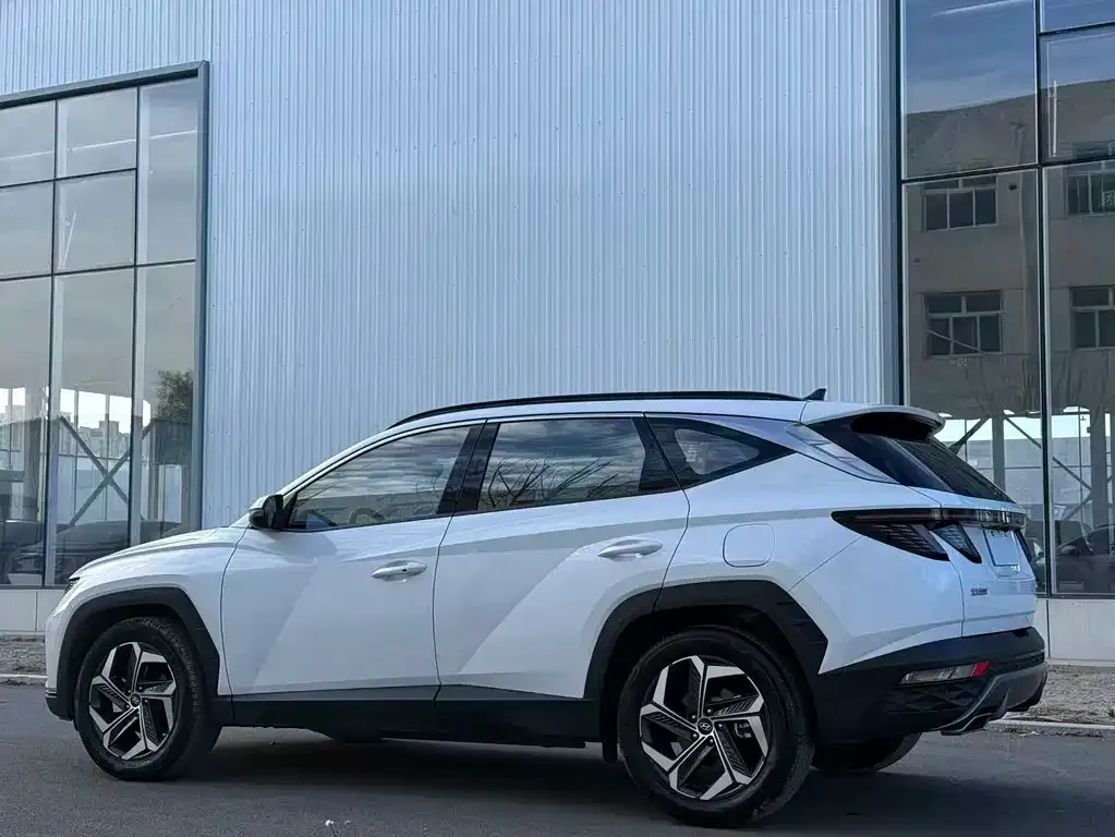 Hyundai Tucson 2023 из CN, фото 9