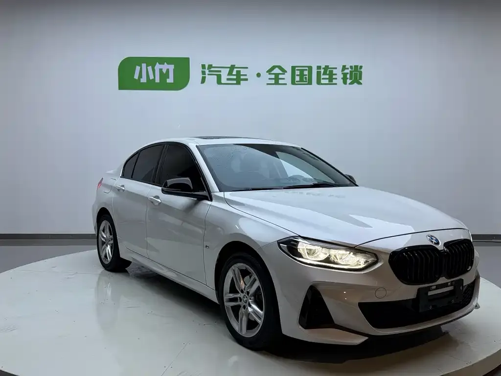 BMW 1 Series 2021 из CN, фото 3