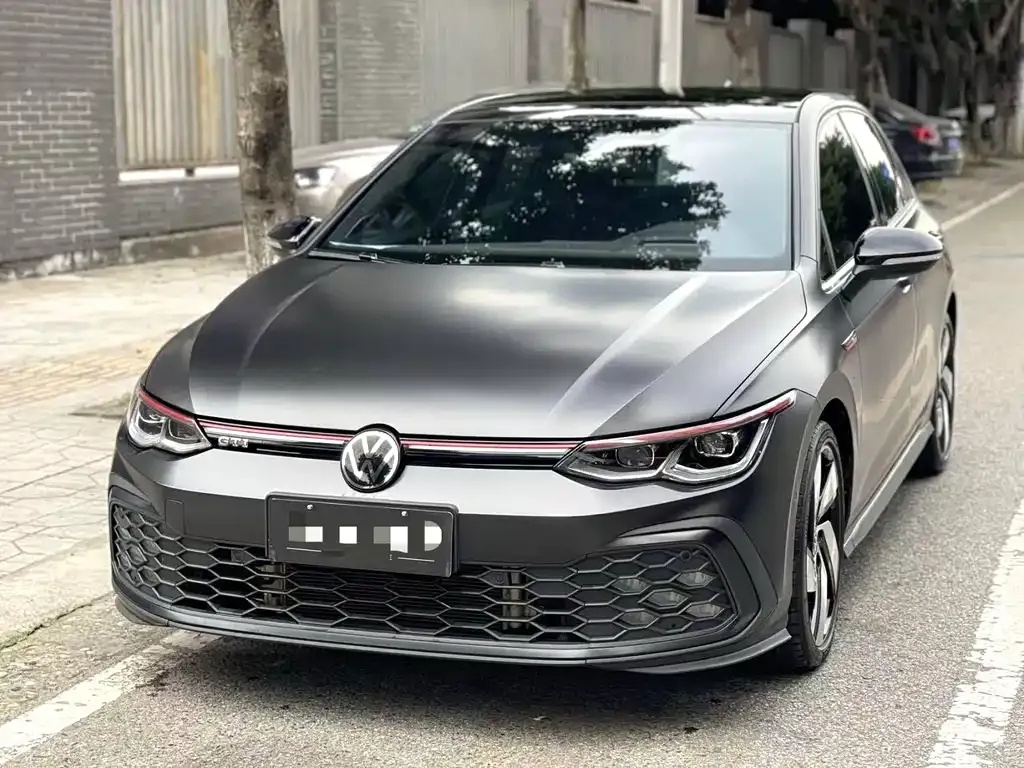 Volkswagen Golf GTI 2023 из CN, фото 1