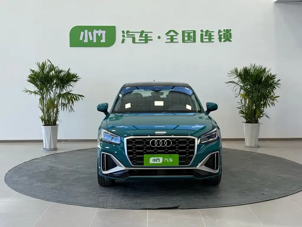 Audi Q2L 2023 из CN, фото 2