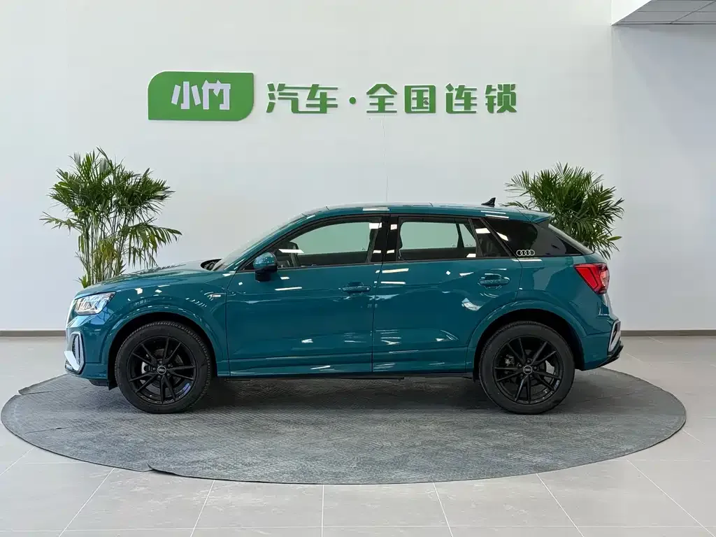 Audi Q2L 2023 из CN, фото 8