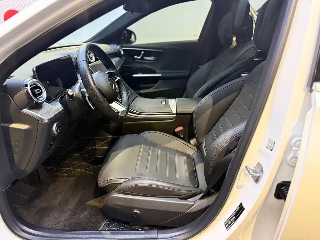 Mercedes-Benz C-Class 2024 из CN, фото 3