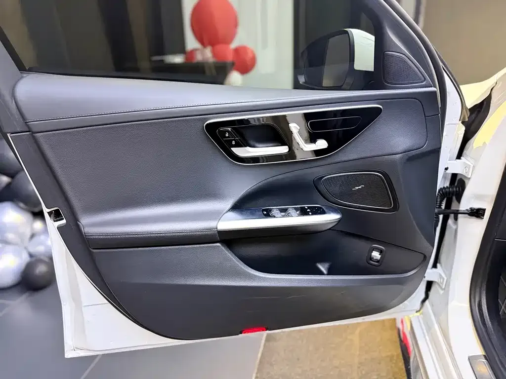 Mercedes-Benz C-Class 2024 из CN, фото 4