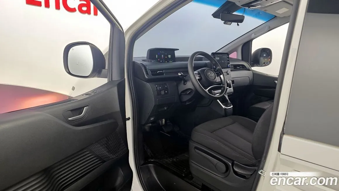 Hyundai Staria — фото 10