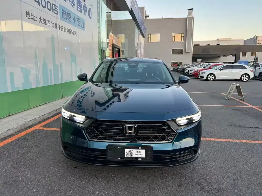 Honda Accord — фото 2