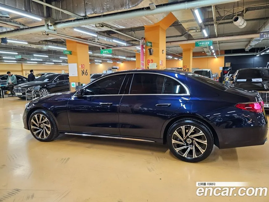 Mercedes-Benz E-Class 2024 из KR, фото 8