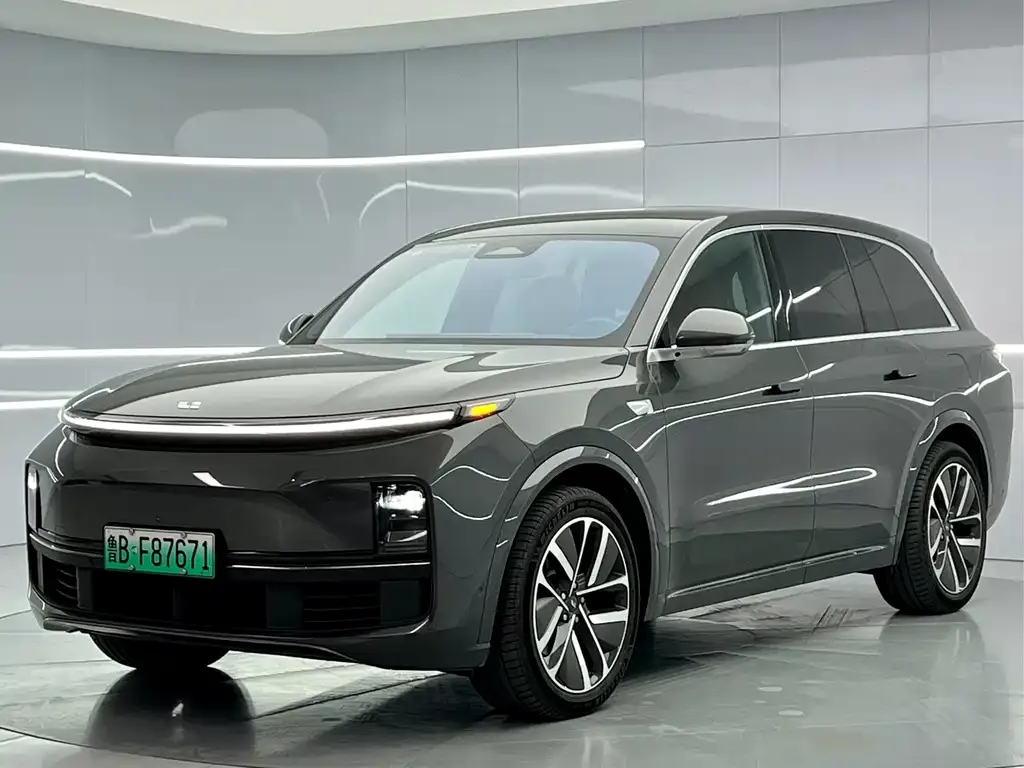 Li Auto L8 2022 из CN, фото 1