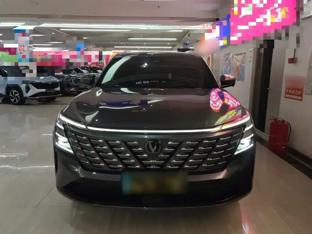 Changan CS75PLUS — фото 3