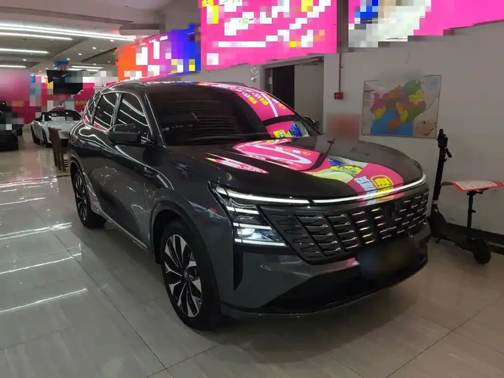 Changan CS75PLUS — фото 4