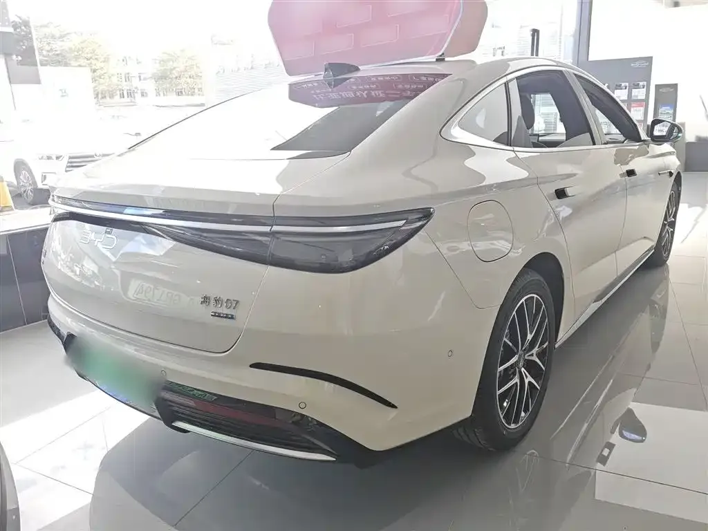 BYD Seal 07 DM-i 2025 из CN, фото 7