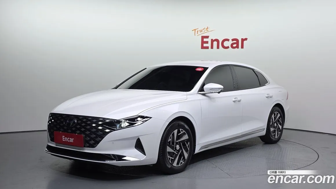 Hyundai Grandeur 2022 из KR, фото 1