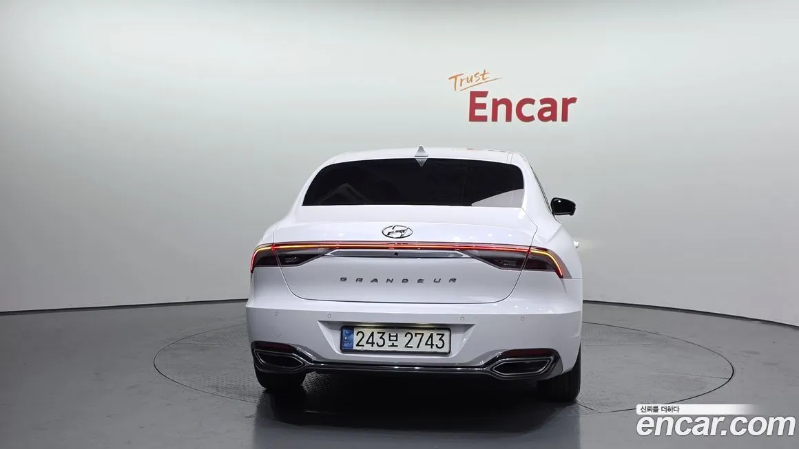 Hyundai Grandeur 2022 из KR, фото 4