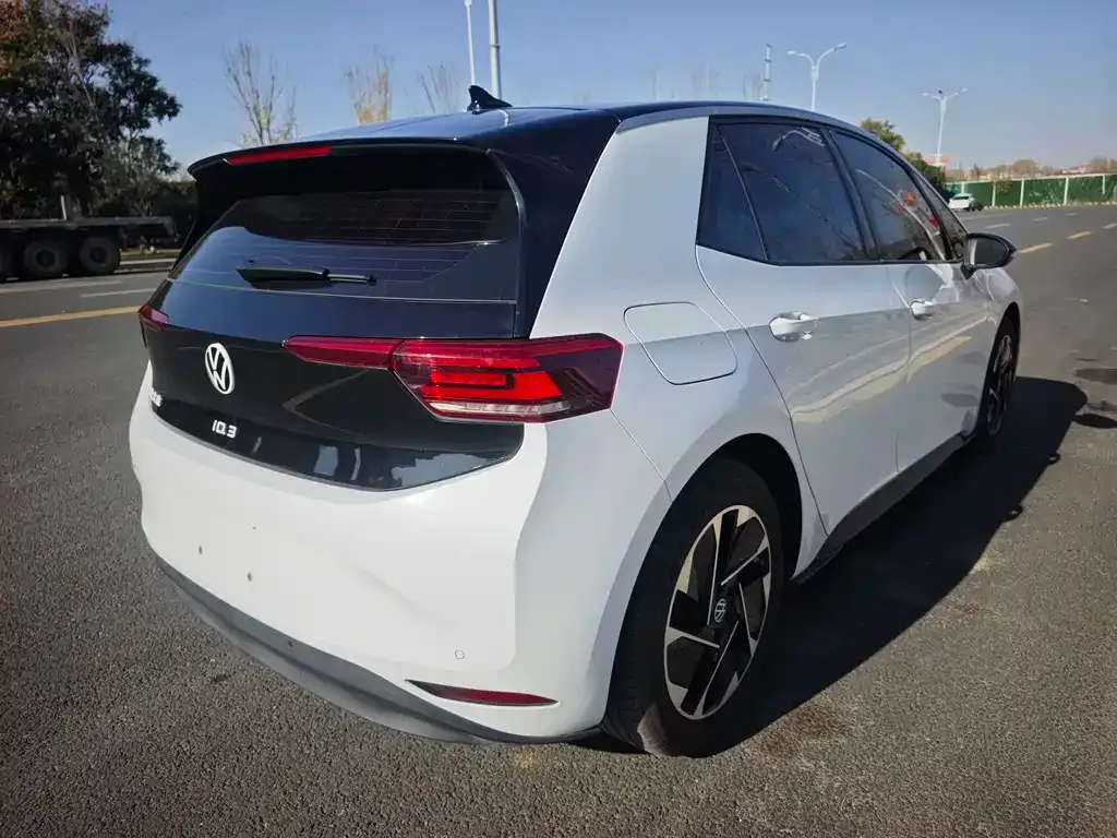Volkswagen ID.3 2025 из CN, фото 9